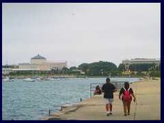 Grant Park  59 -Fields Museum and Shedd Aquarium